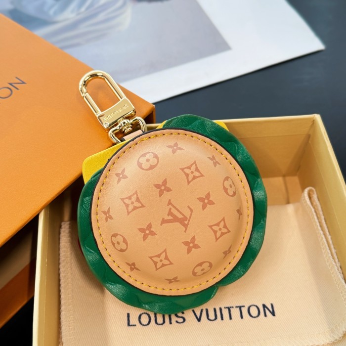 NIGO Louis Vuitton Letter-printed Leather Hamburger-shaped Earphone Bag Bags Charm #nigo77581