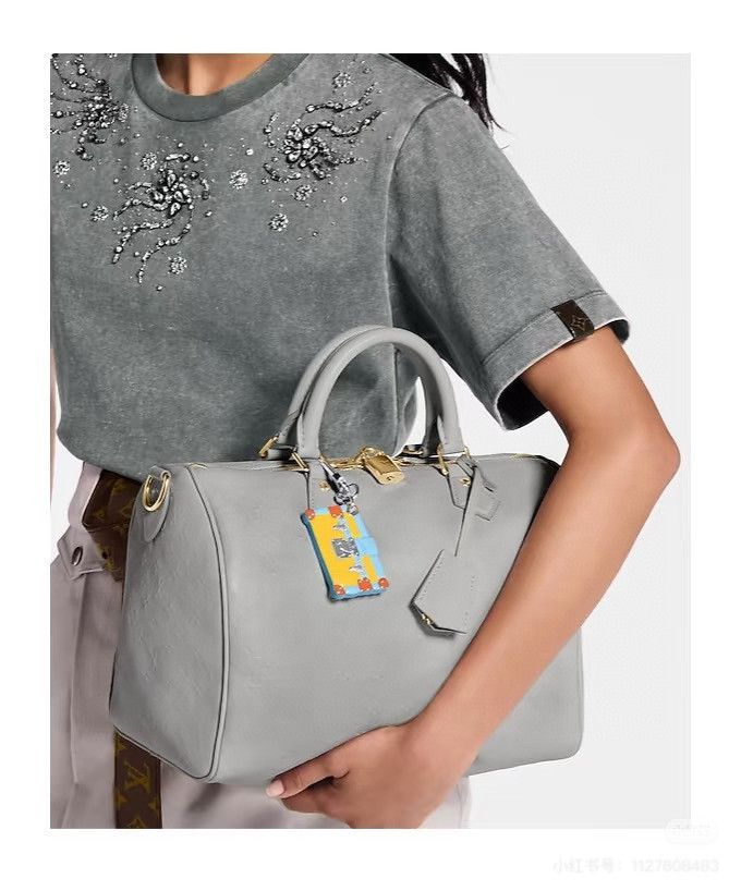 NIGO Louis Vuitton Women's Summer Solid Color Rhinestone Spiral Pattern Round Neck Short Sleeve T-Shirt #nigo77616