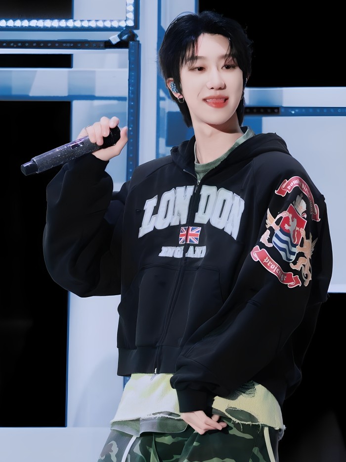 NIGO GRAILZ Men's Women's Zipper Doing Old Letter Print Double Pockets Solid Color Spring and Autumn Hooded Sweatshirt Ngvp #nigo1913