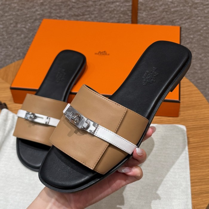 NIGO Hermes Giulia Women's Summer Metal Buckle Round Toe Leather Sandals Slippers Shoes #nigo77657