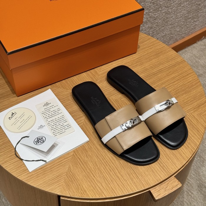 NIGO Hermes Giulia Women's Summer Metal Buckle Round Toe Leather Sandals Slippers Shoes #nigo77657
