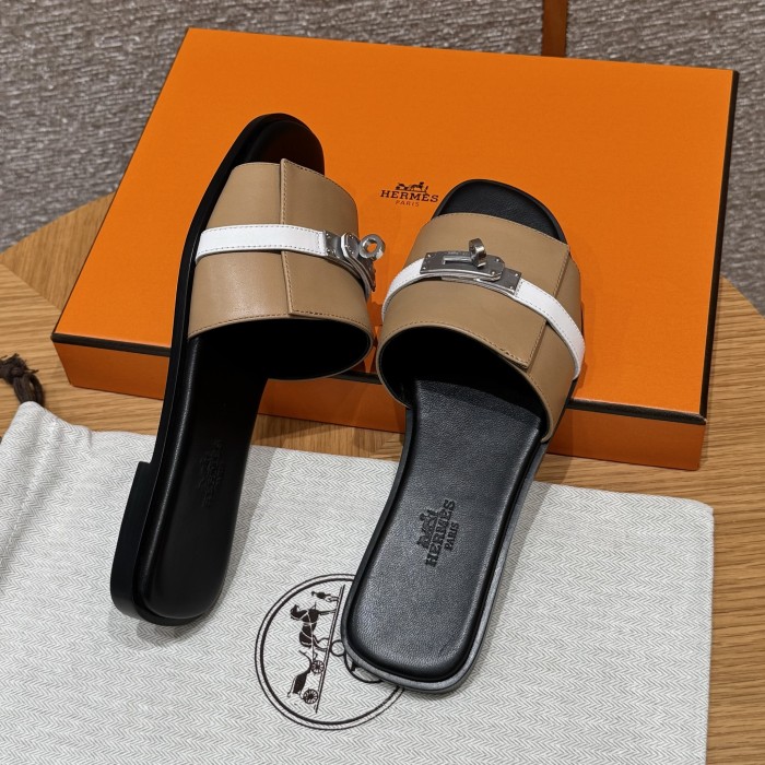 NIGO Hermes Giulia Women's Summer Metal Buckle Round Toe Leather Sandals Slippers Shoes #nigo77657