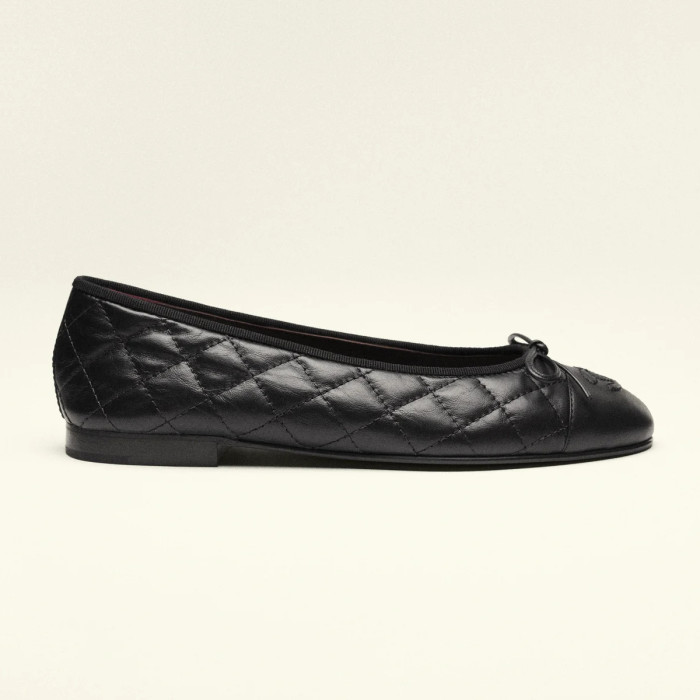 NIGO Chanel Women's Spring/Summer Solid Color Diamond Textured Leather Ballet Shoes #nigo77665