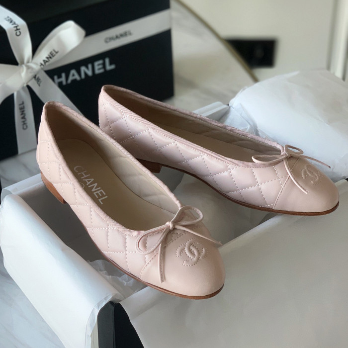 NIGO Chanel Women's Spring/Summer Solid Color Diamond Textured Leather Ballet Shoes #nigo77665