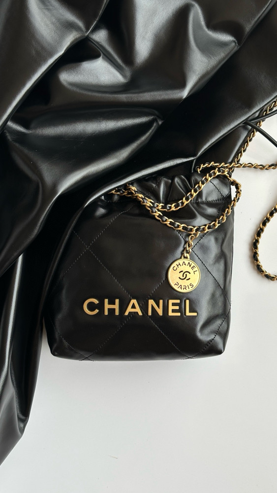 NIGO Chanel Women's Solid Color Logo Drawstring Closure Chain Shoulder Strap Glossy Calfskin Shoulder Crossbody Bag Bags #nigo77727