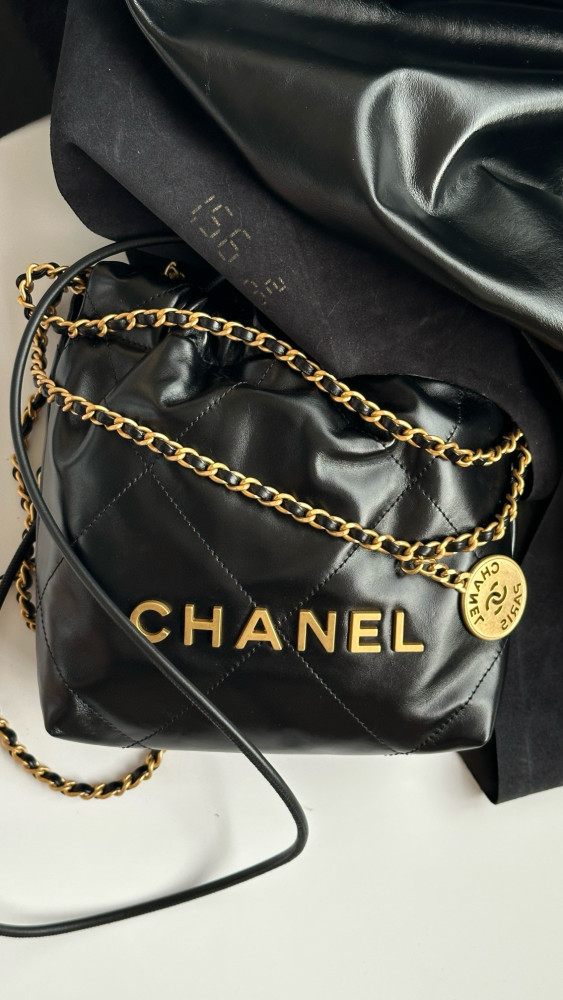 NIGO Chanel Women's Solid Color Logo Drawstring Closure Chain Shoulder Strap Glossy Calfskin Shoulder Crossbody Bag Bags #nigo77727