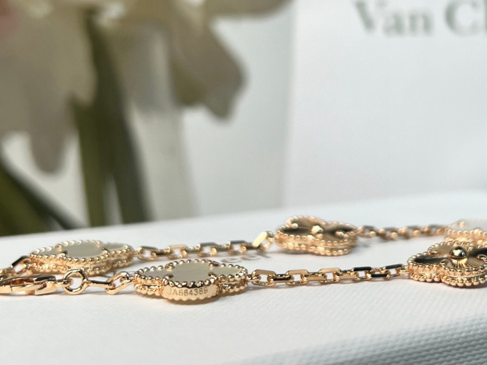NIGO Van Cleef&Arpels Women's Solid Color Fashion 5 Four Leaves Lucky Patterns Jewelry Accessories #nigo77725