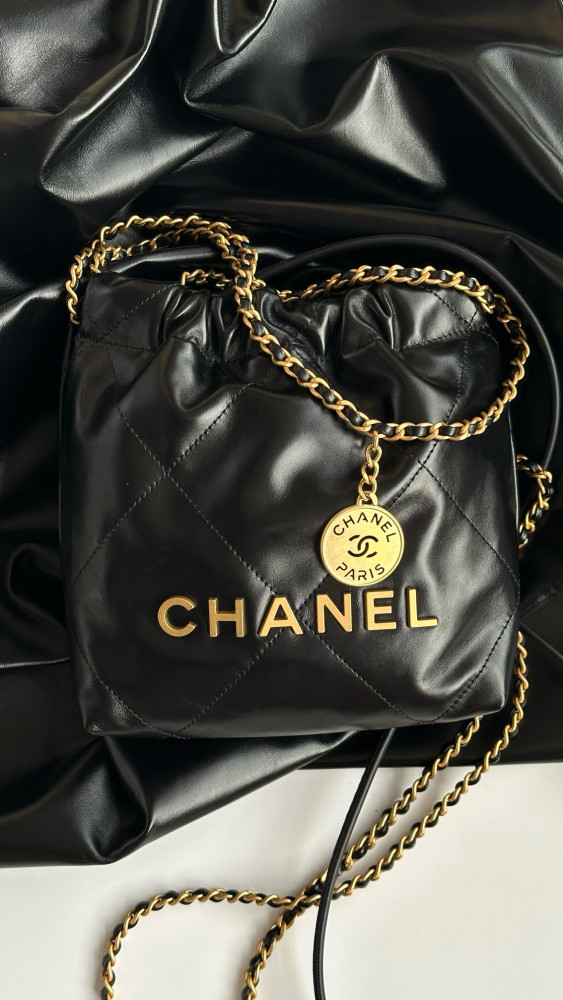 NIGO Chanel Women's Solid Color Logo Drawstring Closure Chain Shoulder Strap Glossy Calfskin Shoulder Crossbody Bag Bags #nigo77727