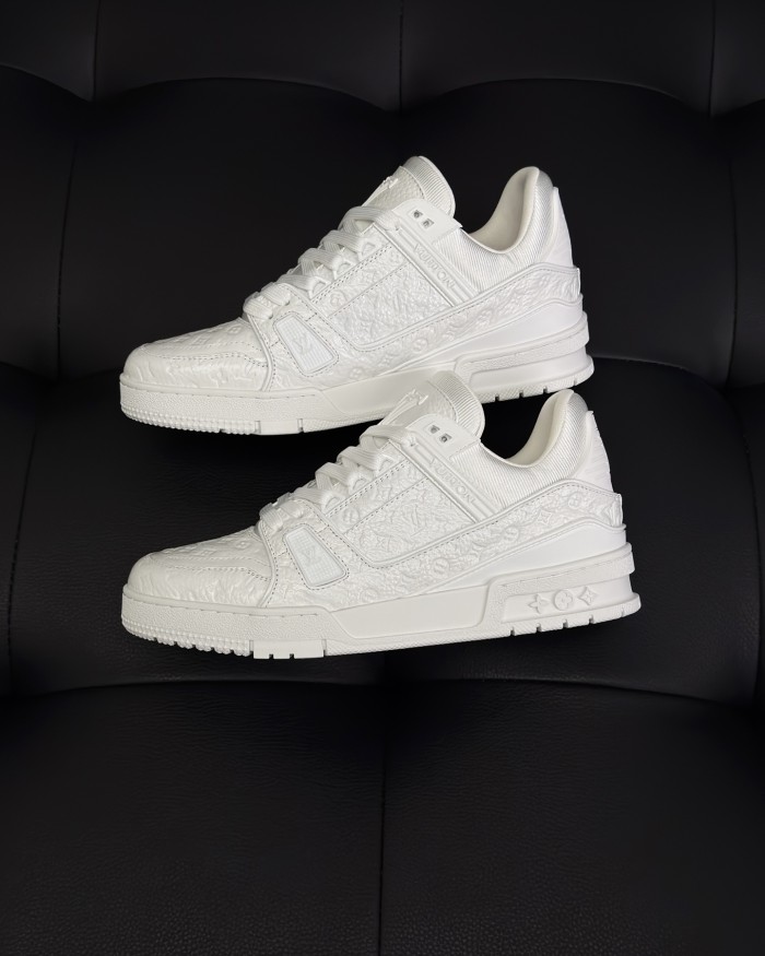 NIGO Louis Vuitton LV Trainer Men's And Women's Solid Color Lacquered Cowhide Leather Letter Print Low-top Lace-up Sneakers Shoes #nigo77762