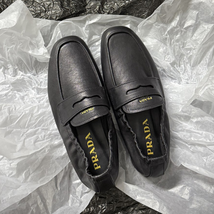 NIGO Prada Women's Solid Color Round Toe Slip-On Shiny Oiled Leather and Suede Casual Loafers Shoes #nigo77758