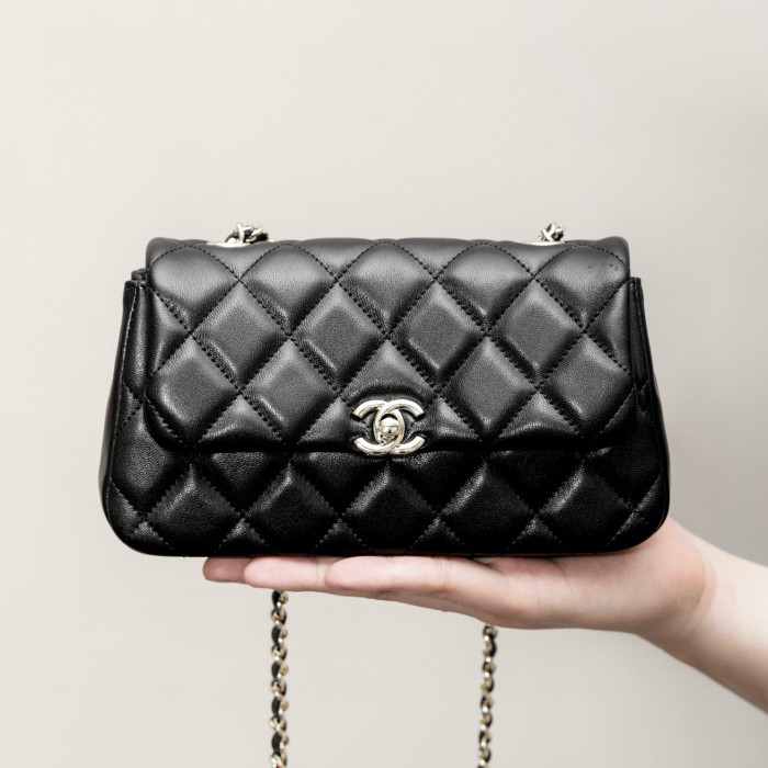 NIGO Chanel Women's Solid Color Diamond Pattern Sheepskin Chain Shoulder Strap Crossbody Bag Bags #nigo77781