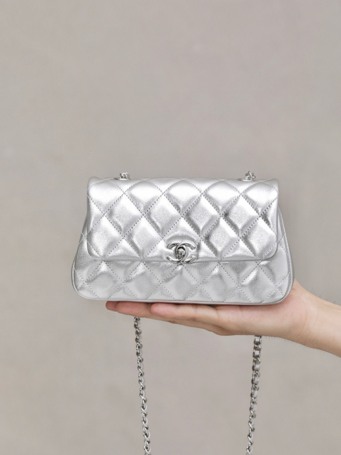 NIGO Chanel Women's Solid Color Diamond Pattern Sheepskin Chain Shoulder Strap Crossbody Bag Bags #nigo77781