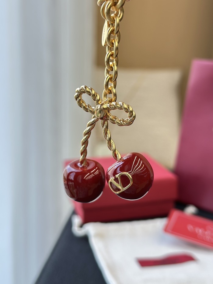 NIGO Valentino CHEZ Women's Metal And Enamel Cherry Shaped Bag Charm And KeyRing Accessories #nigo77773
