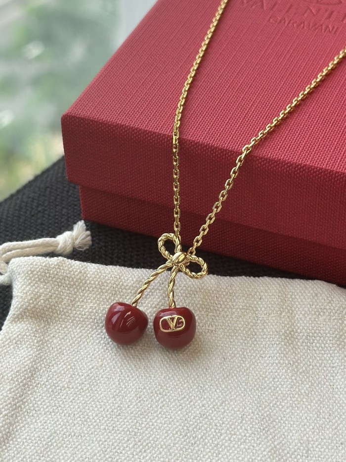 NIGO Valentino CHEZ Women's Metal and Enamel Cherry Pendant Necklace Jewelry Accessories #nigo77772