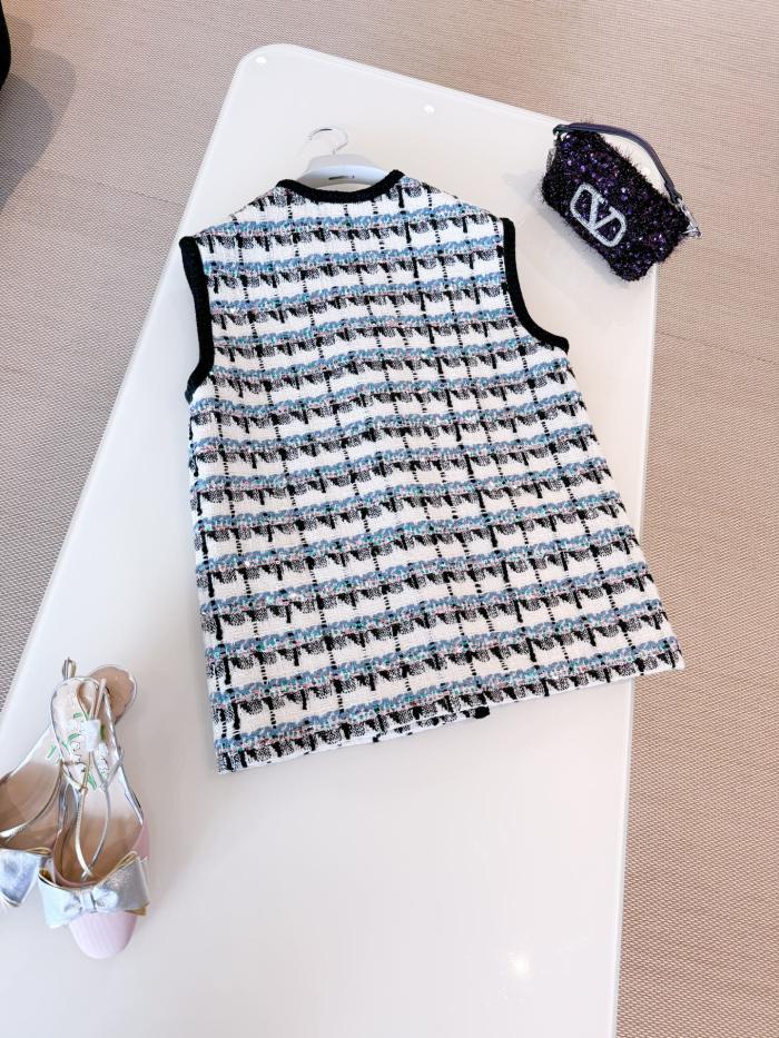 NIGO Valentino Women's Spring And Winter Tweed Sequins Check Pattern Solid Color Round Neck Single-Breasted Cotton Wool Blend Sleeveless Pocket Vest Ngvp #nigo2111