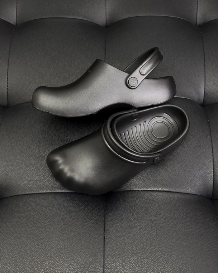 NIGO Balenciaga X Crocs Men's And Women's Solid Color Summer Round-toe Slip-on Shoes #nigo77889
