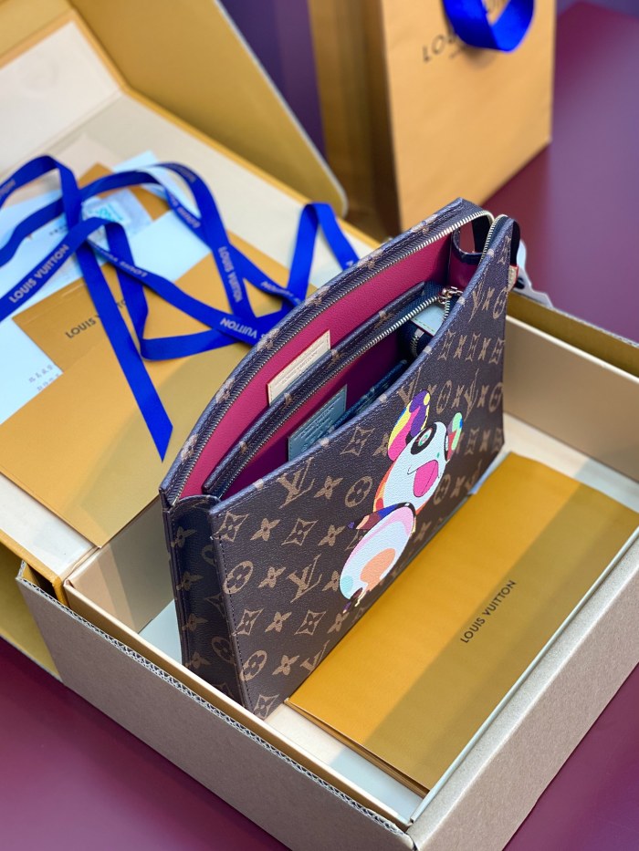 NIGO Louis Vuitton LV x TM Women's Solid Color Letter Print Graffiti Pattern Leather Zipper Closure Three-in-One Clutch Bag Bags #nigo77916