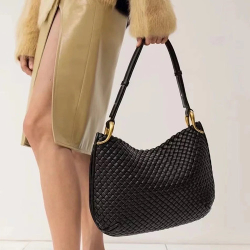 NIGO Bottega Veneta  clicker Metallic Finish Intreccio Woven Magnetic Clasp Tote Shoulder Bag Women's Luxury Elegant Bags 730968V01D12250 Ngvp #nigo1985