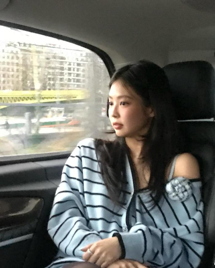 NIGO Chanel Women's V-Neck Striped Spring, Autumn And Winter Long Solid Color Cashmere Knitted Cardigan Ngvp #nigo1981