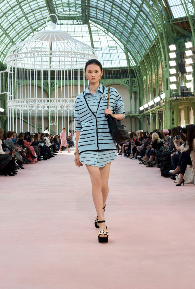 NIGO Chanel Women's V-Neck Striped Spring, Autumn And Winter Long Solid Color Cashmere Knitted Cardigan Ngvp #nigo1981