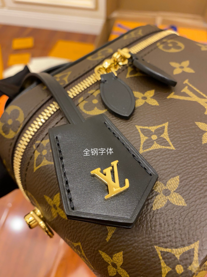 NIGO Louis Vuitton Vanity Women's Solid Color Classic Printed Chain Leather Handbag Shoulder Bag Bags #nigo77966