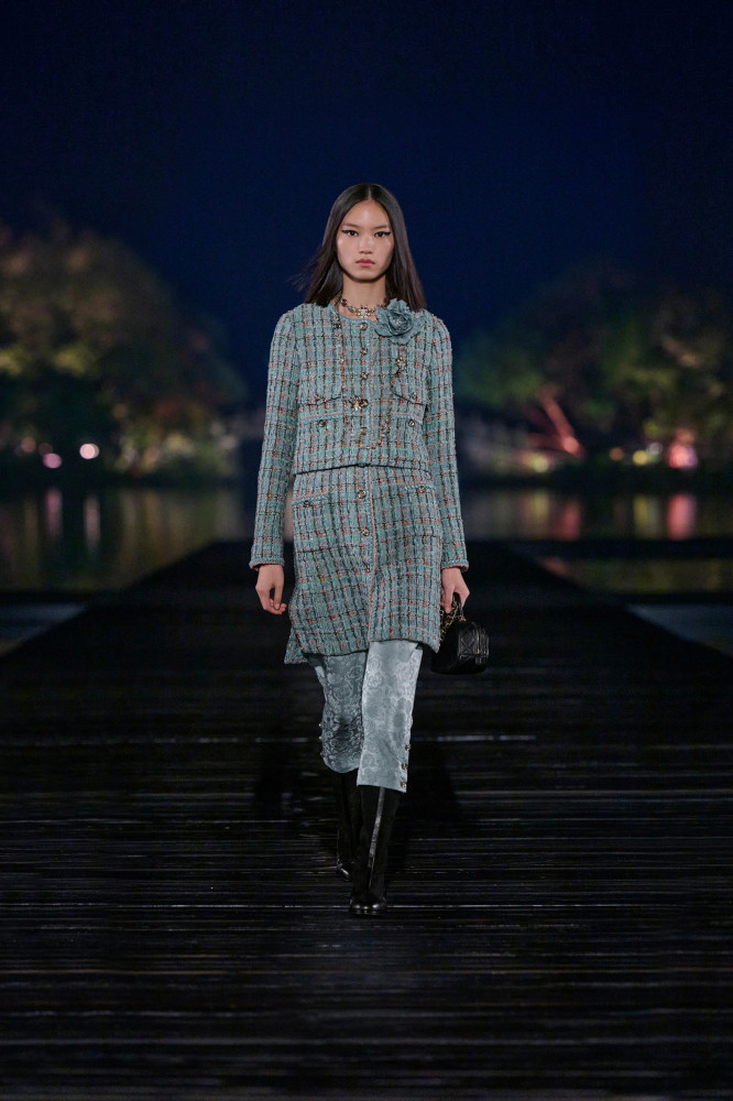 NIGO Chanel Fashionable Women's Woven Patchwork Tweed Short Jacket With Pockets For Autumn And Winter Ngvp #nigo2167