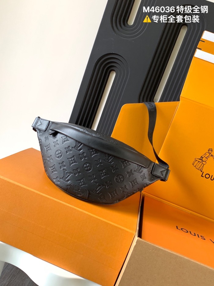 NIGO Louis Vuitton Men's DISCOVERY Small Waist Bag Logo Embossed Cowhide Chest Bag Solid Color Casual Shoulder Bag Bags M46036 #nigo81396