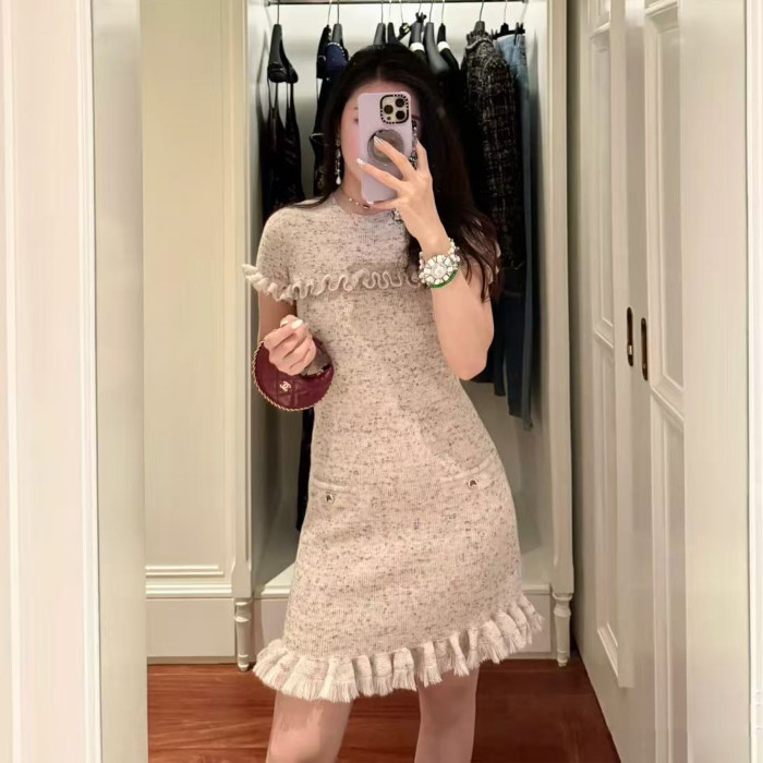 NIGO Chanel Métiers D'art Collection Women's Spring And Summer Ruffle Nude Gray Knit Dress Fashion Temperament Elegant Dresses Skirt Ngvp #nigo2223