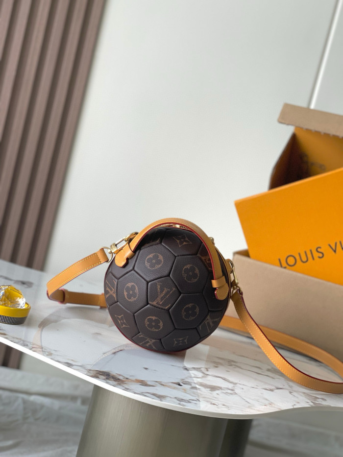 NIGO Louis Vuitton SOCCER BALL Women's And Men's Solid Color Classic Print Logo Soccer Bag With Zipper Closure, Cowhide Leather, Shoulder Bag, Crossbody Handbag Bags #nigo78148