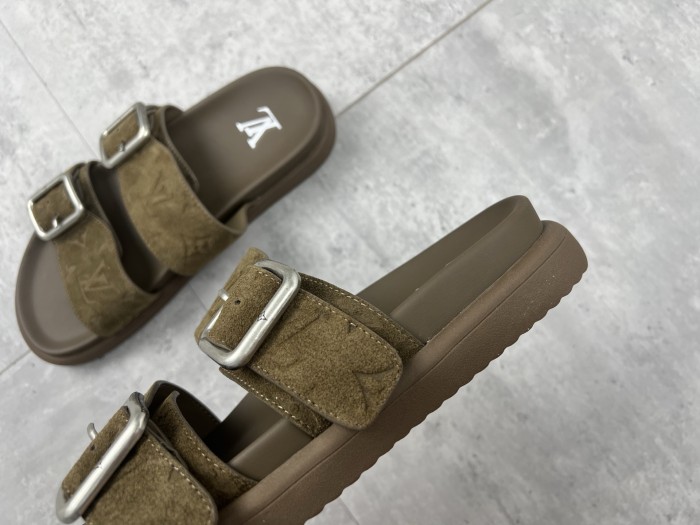 NIGO Louis Vuitton Men's Summer Solid Color Classic Fashion Casual Logo Print Slippers Round Toe Flat Mule Shoes #nigo78169