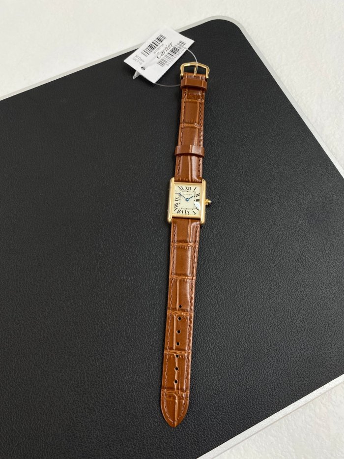 NIGO Cartier Tank Louis Cartier Women's Solid Colour Classic Fashion Square Gold Dial Watch Watch #nigo78163