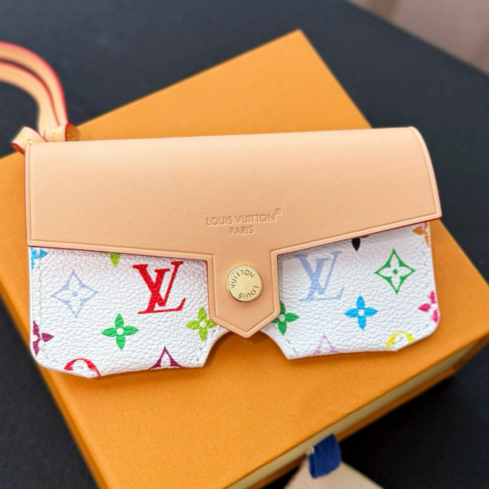 NIGO Louis Vuitton Men's And Women's Classic Fashion Aging Full-print Leather And Canvas Hanging Strap Eyeglass Case Bags M02701 #nigo78174