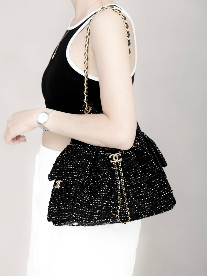 NIGO Chanel Hobo Drawstring Underarm Bag Fashion Luxury Temperament Trend Senior New Banquet Bags #nigo81423