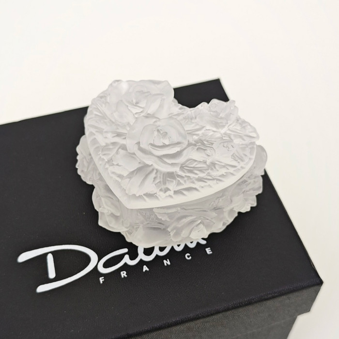 NIGO Daum Classic Fashion Rose-Shaped Jewelry Box, Multi-Colored Decorative Box, Exquisite Tabletop Ornament Accessories Ngvp #nigo2141