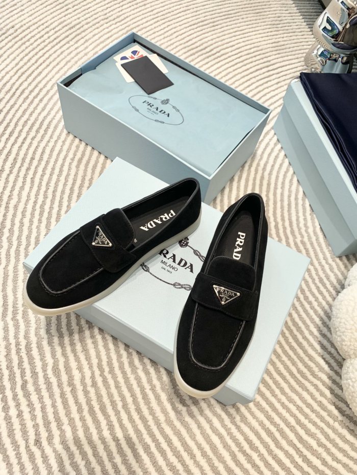 NIGO Prada Men's And Women's Spring/Summer Solid Color Fashionable Casual Round Toe Slip On Loafers In Cow Suede With Triangular Logo Shoes #nigo78267