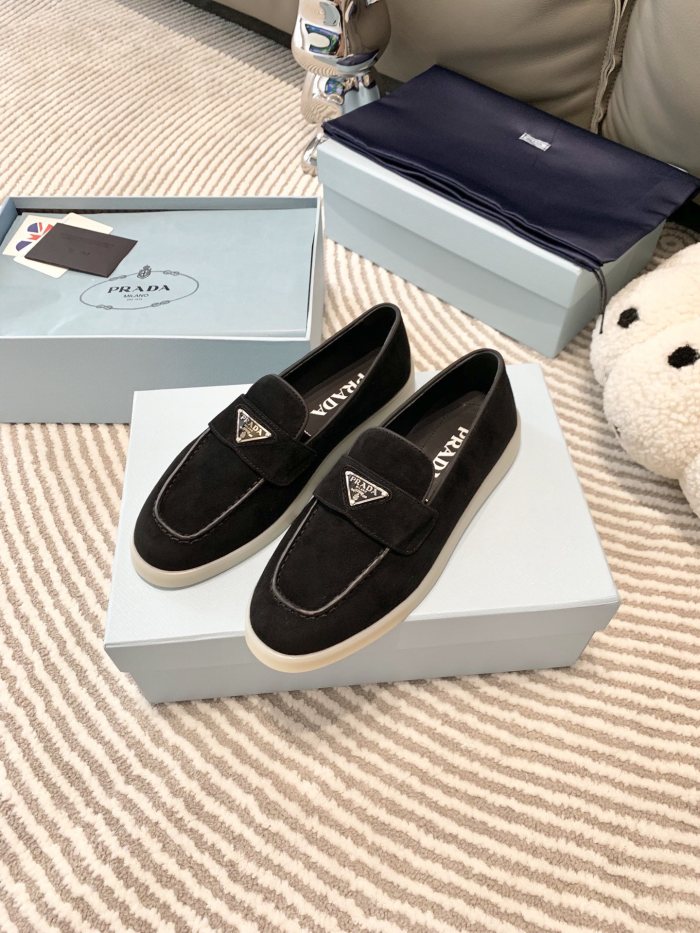 NIGO Prada Men's And Women's Spring/Summer Solid Color Fashionable Casual Round Toe Slip On Loafers In Cow Suede With Triangular Logo Shoes #nigo78267
