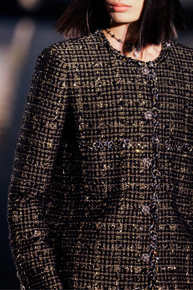 NIGO Chanel Women's Spring/Autumn Retro Black And Gold Rhinestone Flower Embroidery Shiny Twill Wool Blend Belted Long Sleeve Jacket Ngvp #nigo2154