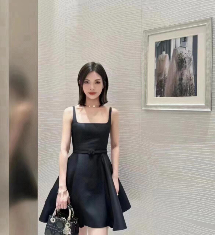 NIGO Dior Women's Spring/Autumn Square Neck Silk And Wool Short Zipper Solid Color Belt Sleeveless Halter Dresses Ngvp #nigo2158