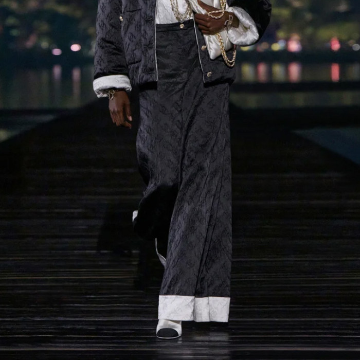 NIGO Chanel Métiers d’art Women's Spring/Autumn Fashion Classic Dark Pattern Jacquard Wide Leg Silk Casual Pants #nigo78288