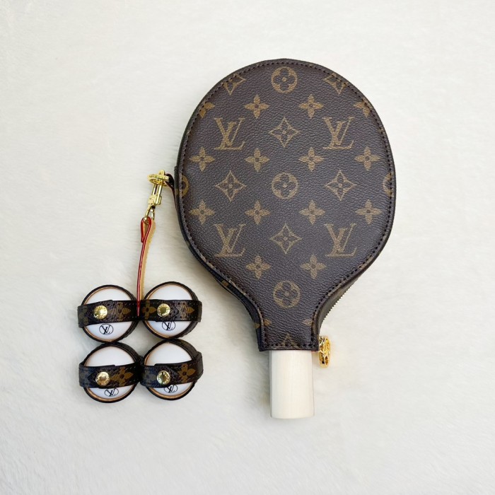 NIGO Louis Vuitton Men's And Women's Solid Color Vintage Portable Zippered Table Tennis Racket Bag Set Includes One Racket Cover, One Ball Cover, One Pair Of Solid Wood Rackets, Four Table Tennis Balls, And A Gift Box Accessories #nigo81486