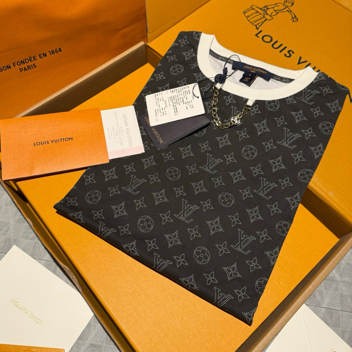 NIGO Louis Vuitton MONOGRAM  Women's Summer Fashion Casual Washed Pattern Round Neck Chain Short Sleeve T-Shirt #nigo78384