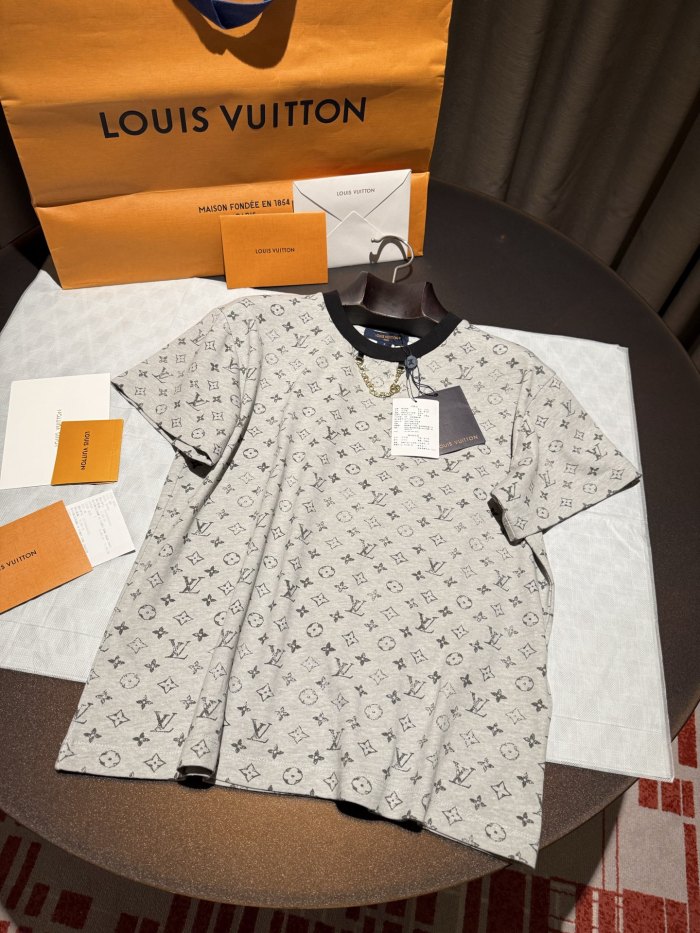 NIGO Louis Vuitton MONOGRAM  Women's Summer Fashion Casual Washed Pattern Round Neck Chain Short Sleeve T-Shirt #nigo78384