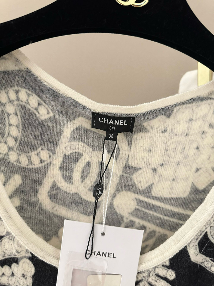 NIGO Chanel Women's Summer Fashion Trend Pattern Printed Round Neck Sleeveless Straight Top Vest #nigo78413