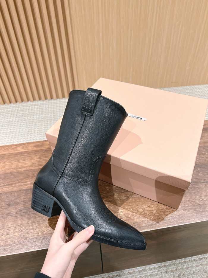 NIGO MiuMiu Women's Autumn/winter Fashion Classic Solid Color Retro Leather Pointed Toe High Heel High Boot Shoes #nigo78435