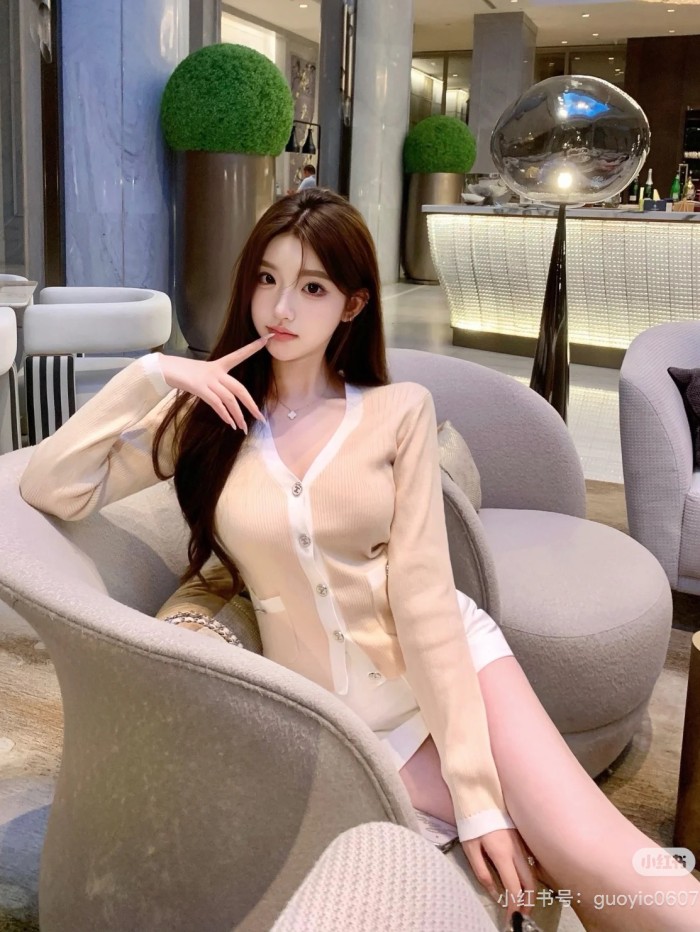 NIGO Chanel Women's Summer Solid Color Cotton V-Neck Single-Button Long Sleeve Knitted Cardigan Ngvp #nigo77365