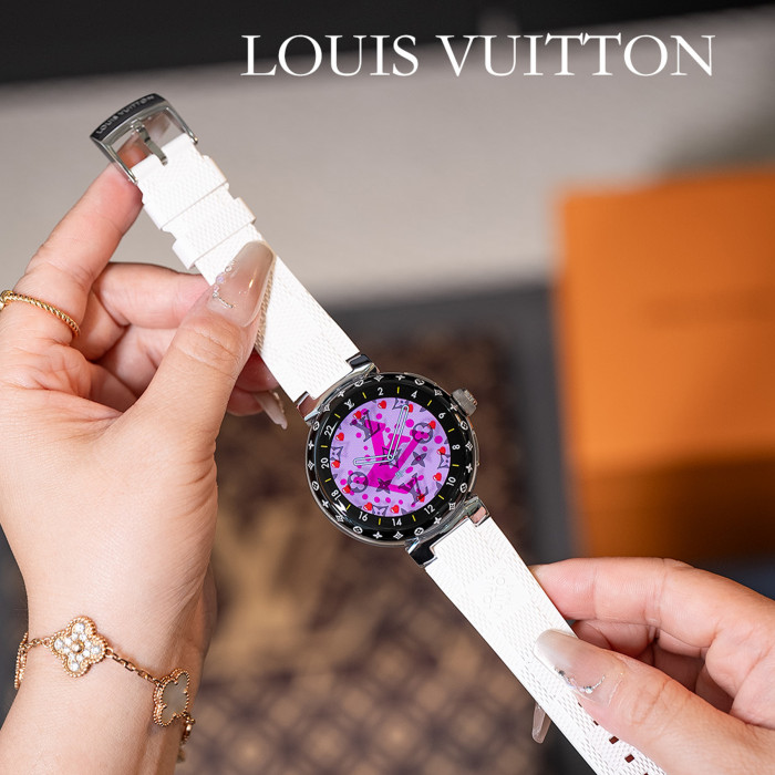 NIGO Louis Vuitton Tambour Horizon Light Up Connected Watch Men's Women's Fashion Accessories Diameter 44mm1.2 Inch Round Amoled Full Touch Screen Resolution 390*390 Sensor Actuator Life Waterproof Smart Watch #nigo81447