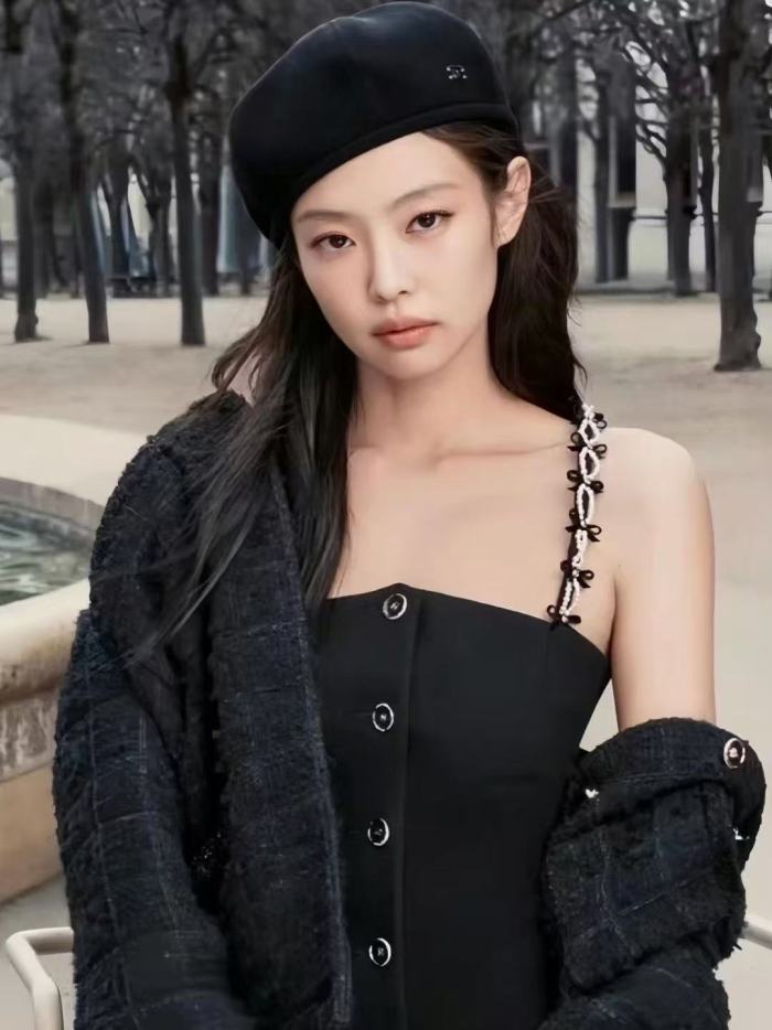NIGO Chanel Women's Spring/Summer High-Street Single-Button Sleeveless Knit Embroidered Cropped Tank Top Vest Ngvp #nigo2333