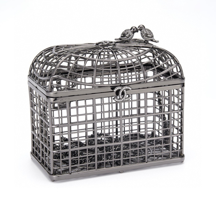 NIGO Chanel Women's Fashion Classic Metal and Rhinestone Birdcage-Shaped Rigid Evening Clutch Bag Bags #nigo78572
