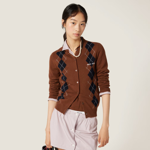 NIGO MiuMiu Women's Vintage High-Street Logo Print Diamond Pattern Crew Neck Single-Button Solid Color Spring/Fall/Winter Long-Sleeve Cashmere Knit Cardigan #nigo81539