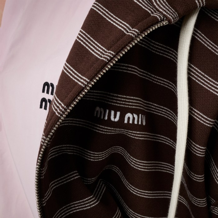 NIGO MiuMiu Women's Spring/Fall Contrast-Striped Cotton-Fleece Zipper Long-Sleeve Slim-Fit Hooded Jacket #nigo81547